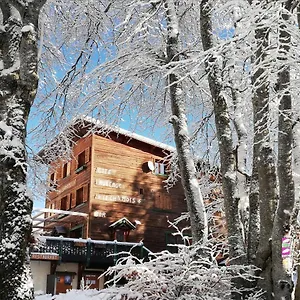  Chalet Le Chamois